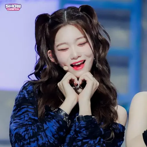 GoodLily4383의 후쿠토미 츠키