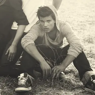 Profile image of Taylor Lautner