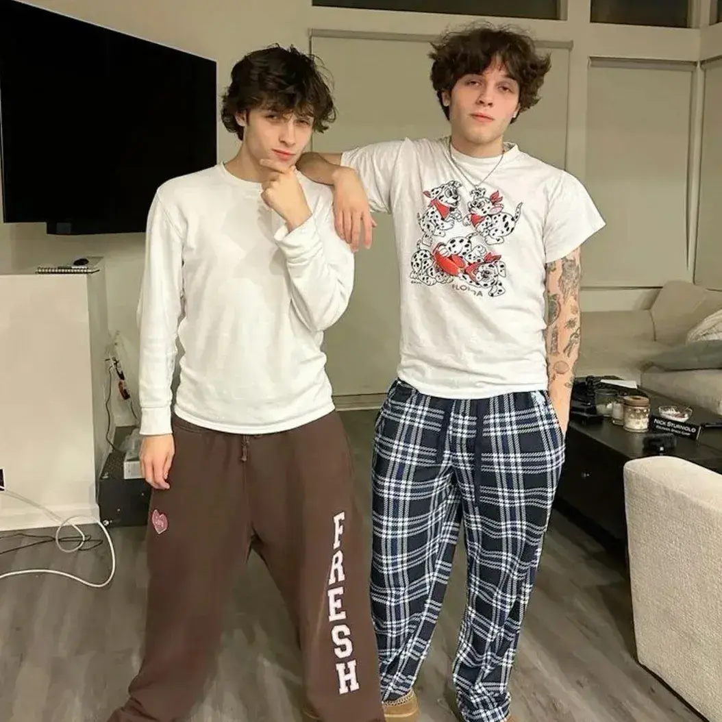 RapierDecal6684의 Caleb - Miles