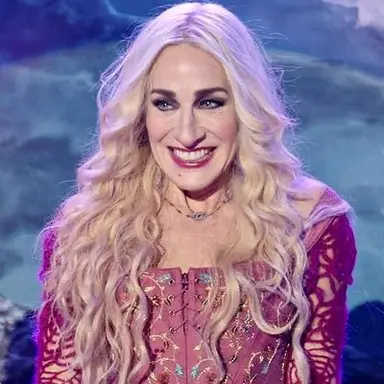 Profile image of Sarah Sanderson