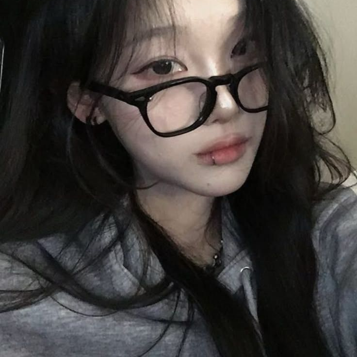 남녀무리 대표 이미지