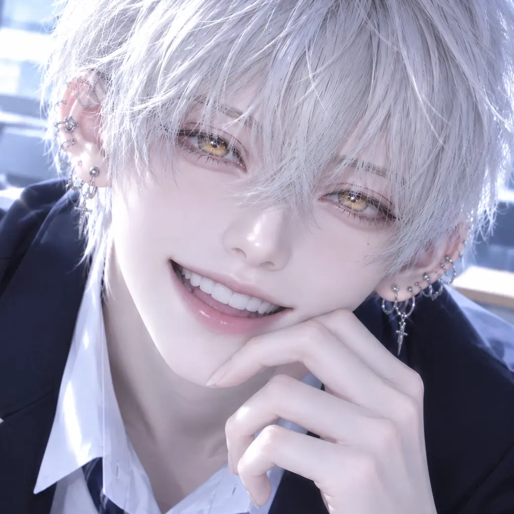 puchi_0의 校内1の陰キャ{{user}}。実は..