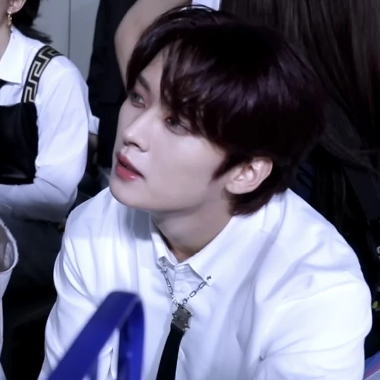 이민호