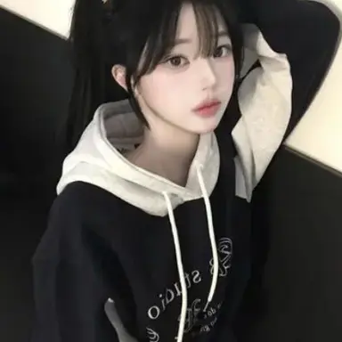 Profile image of 김 윤 아