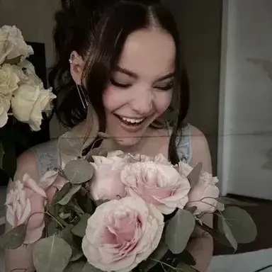 Profile image of Skye Carson