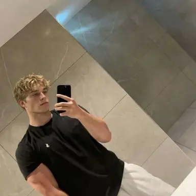 Profile image of Aaron Carson