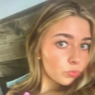 Profile image of Lyssa