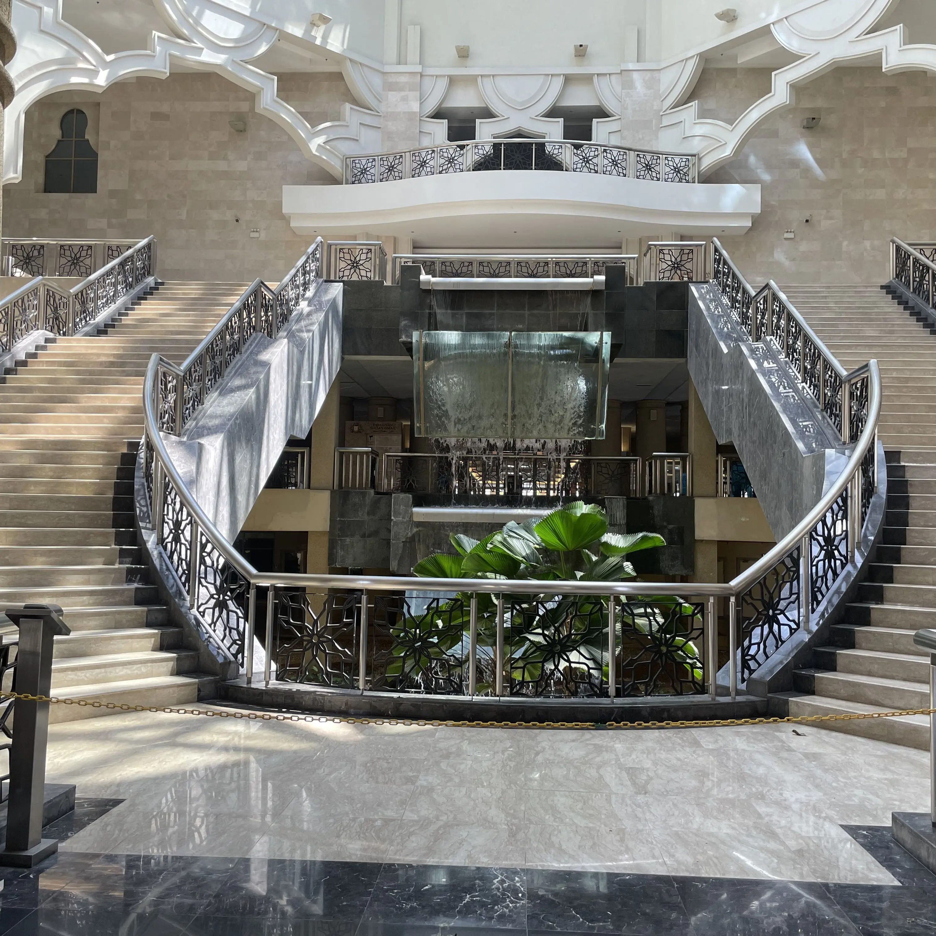 MagicActor4343의 조직 보스 한빈