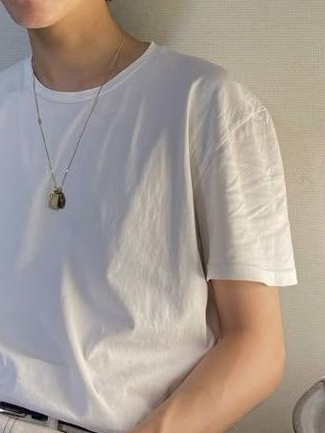 홍경 대표 이미지