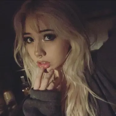 Profile image of Elodie