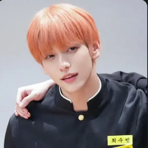 TXT-MOA304.822의 최수빈