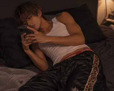 Profile image of Ren