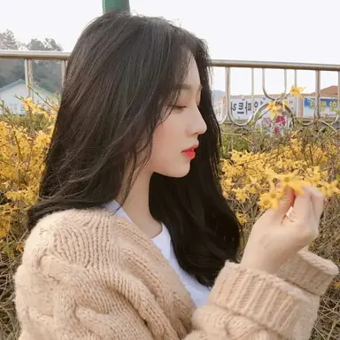 Profile image of Clara