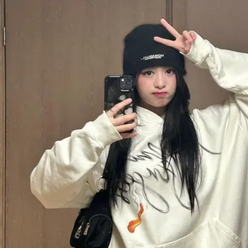 yuring_의 정아현