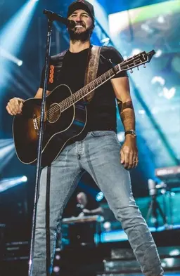 Profile image of Luke Bryan