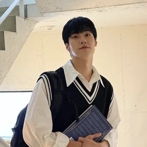 CostlySlab4397의 이승협