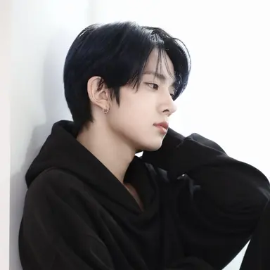 Profile image of Hee-seung or Evan