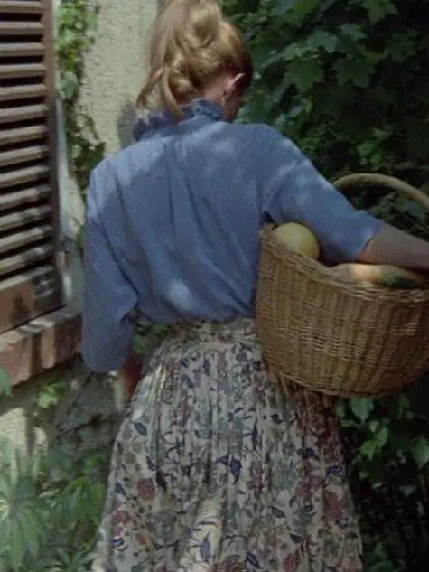 maebeebaby의 french woman