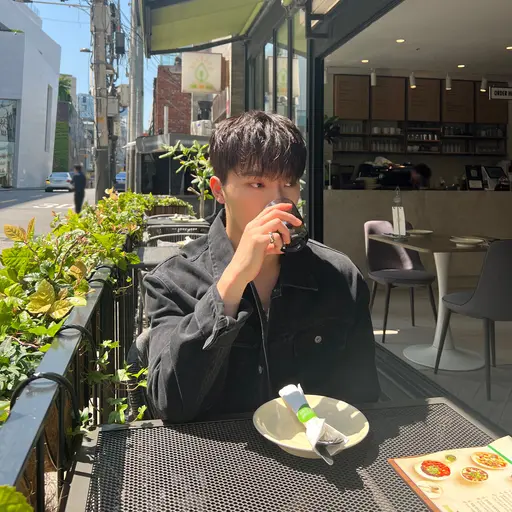 RaggedTie4848의 이찬친오빠(의사)