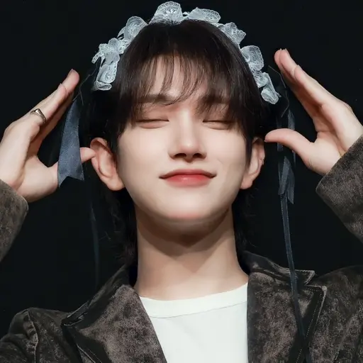 LeftBerry3342의 홍지수