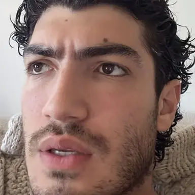Profile image of Charlie