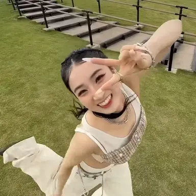 Profile image of MOMOKA