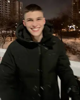 Profile image of Leo