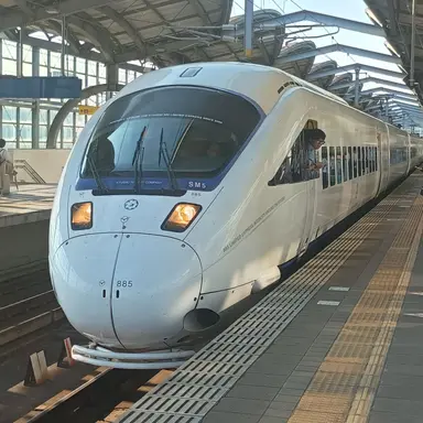 Profile image of 885系