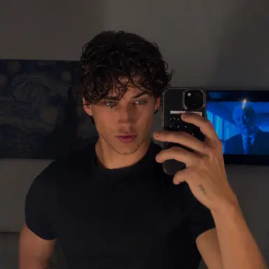 Profile image of Lorenzo
