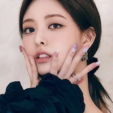 Profile image of Yuna