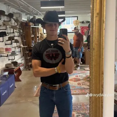 Profile image of Weston Hayes
