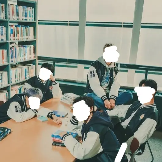 TOMOON2013의 원어스(쉐어하우스)