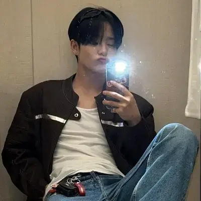 MeekLand7402의 Min-jun