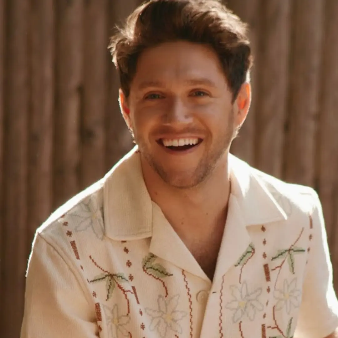 DaringTrump5980의 She's Lying About Niall
