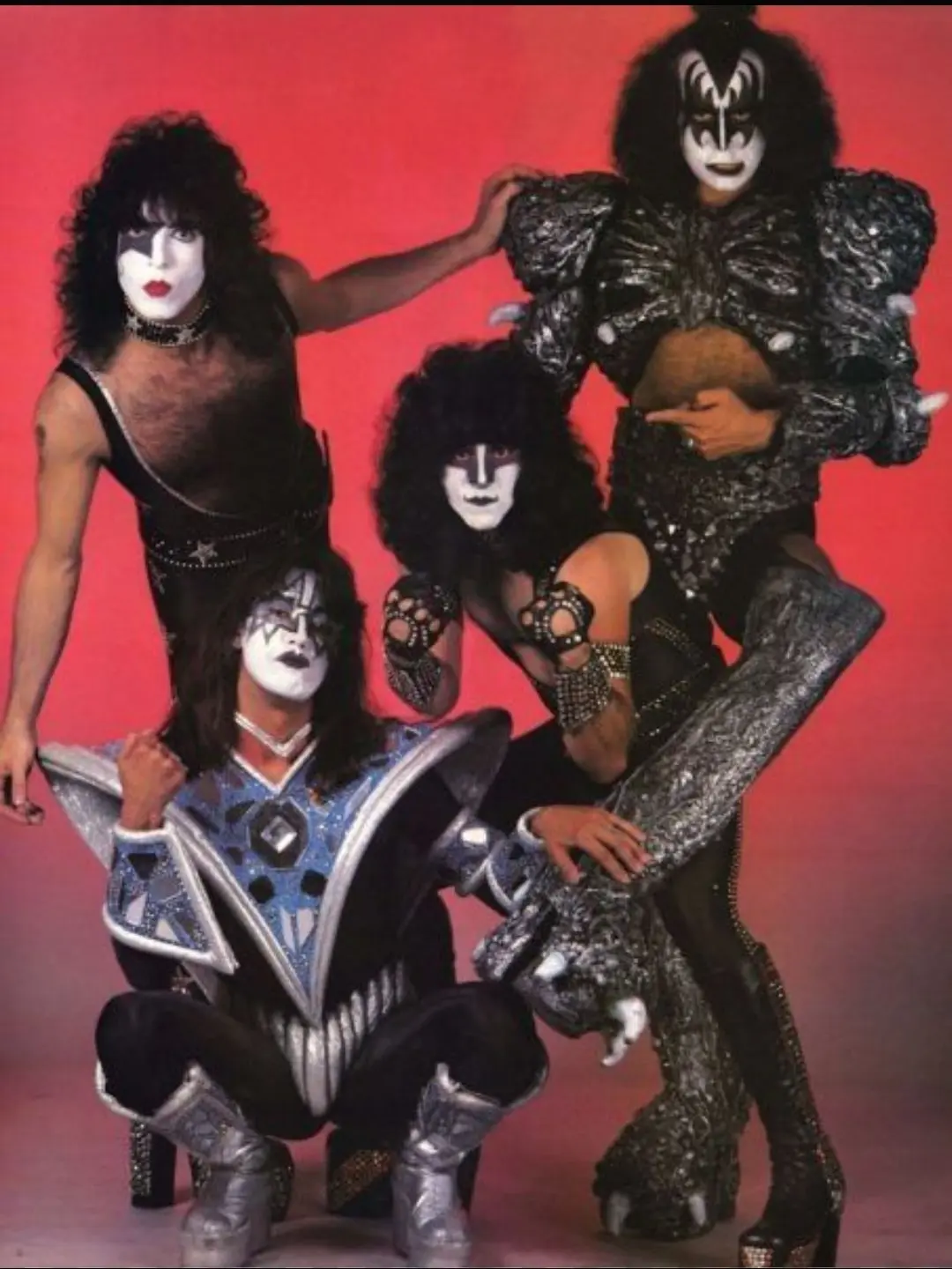 RedRobin의 Kiss the band
