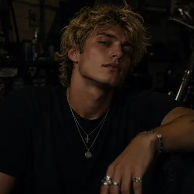 Profile image of Asher