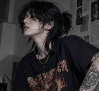 Profile image of Renvi Shade Amberson
