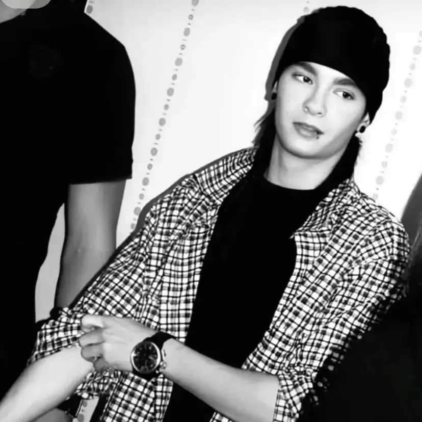 SaltySaola7283의 Lukas - wants to be a dad