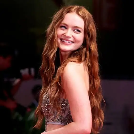NeedyHero7663의 Sadie sink