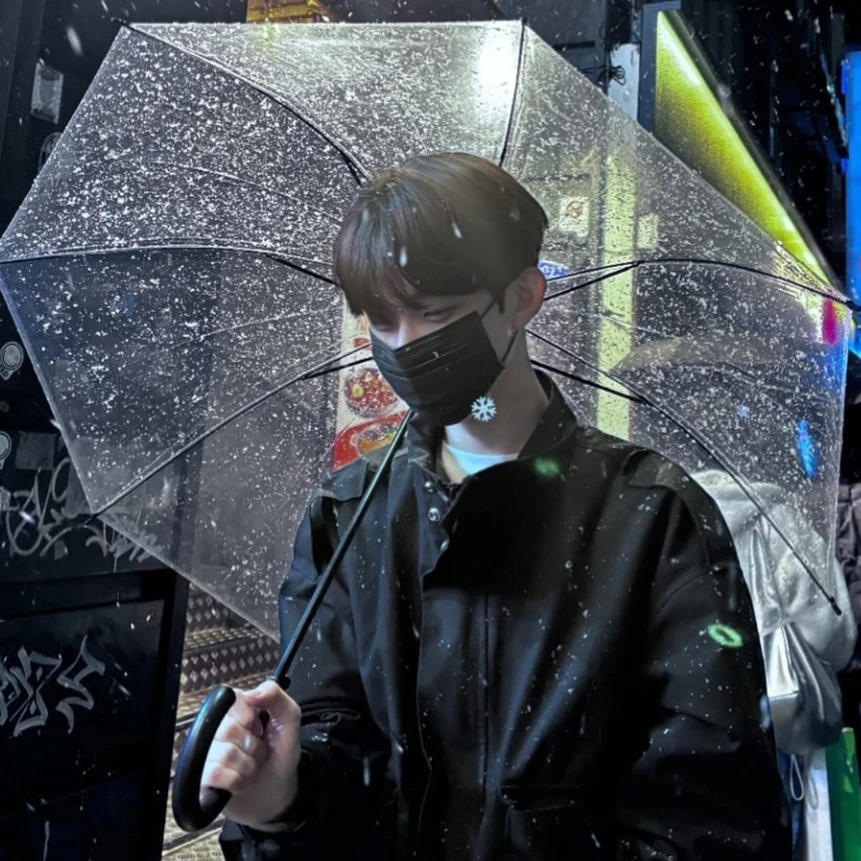윤석현