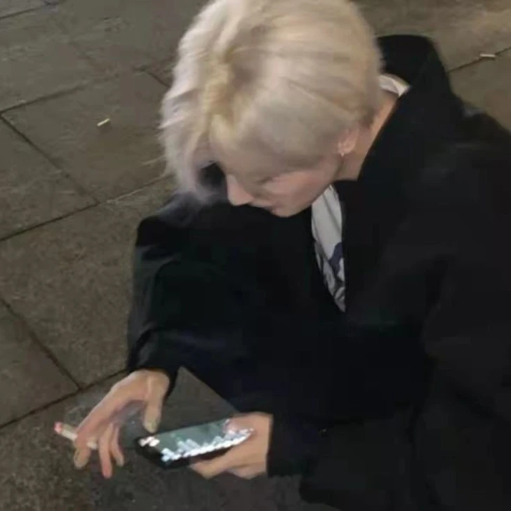 김지운