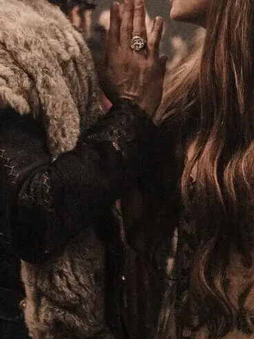 Julian_ontop의 Viking King & Queen