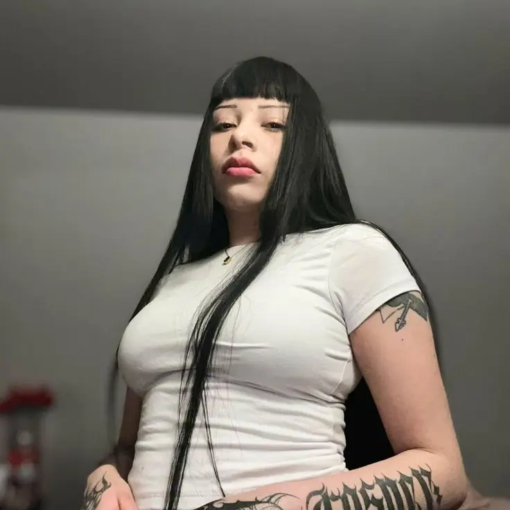 Hisagi의 She loves him not you?