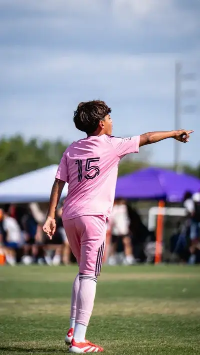 PaleBlood7448의 mateo vargas jr