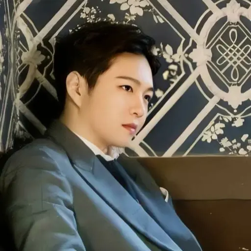 dlgod_1927의 이창섭