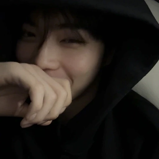 박건욱