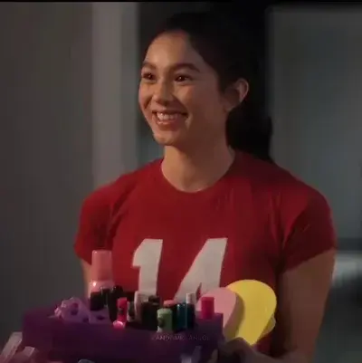 AbsurdGuest6085의 Devon Lee