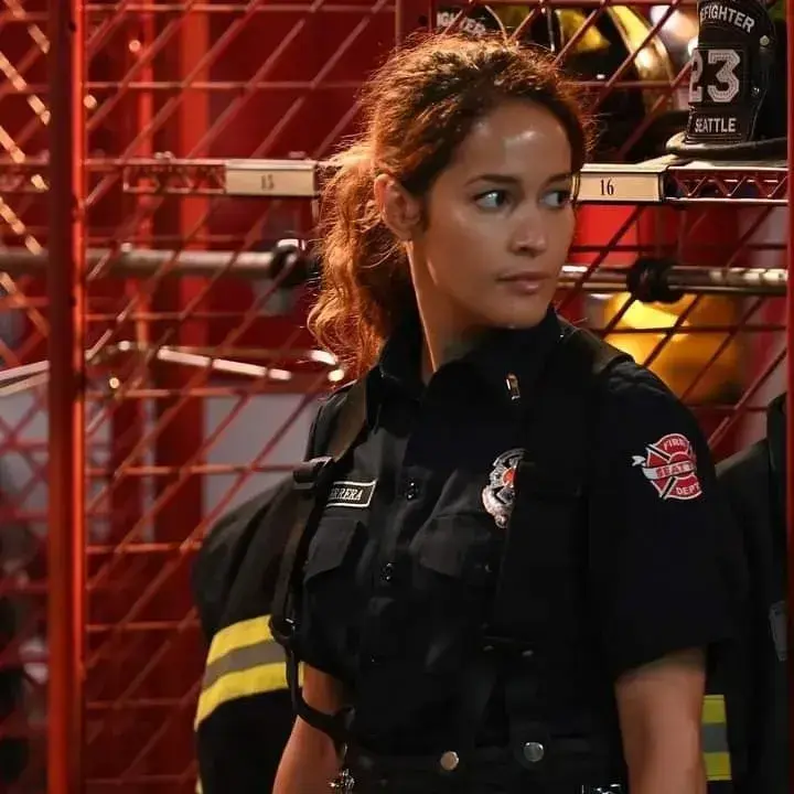 RearArm6393의 Andy Herrera