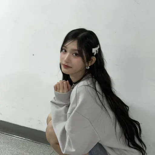 MildHost5158의 친누나 이서
