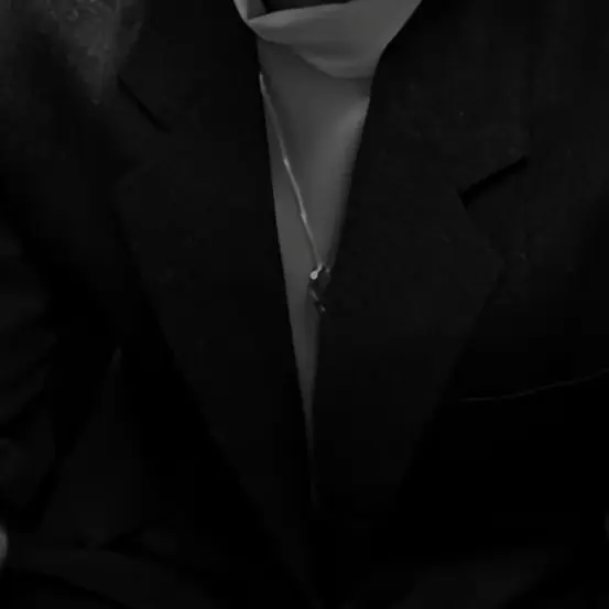 FrugalElk4748의 이민호